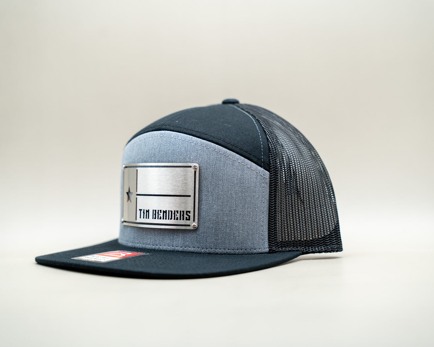 Metal-Plate: Iron Shadow