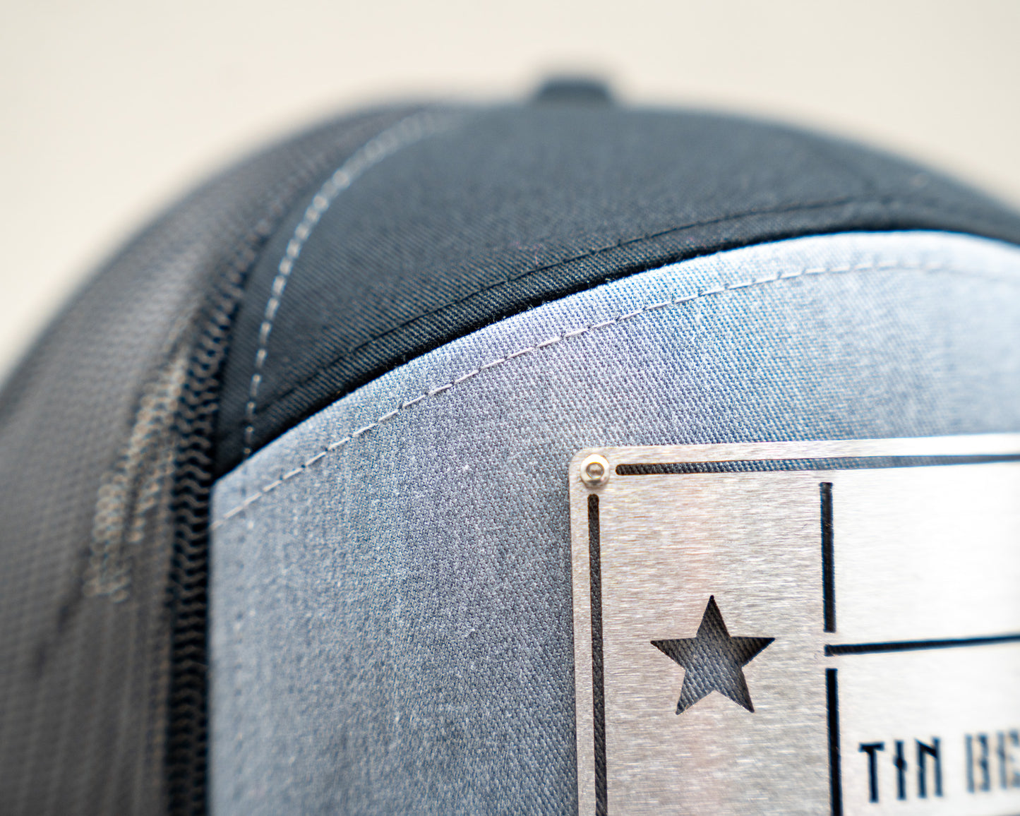 Metal-Plate: Iron Shadow